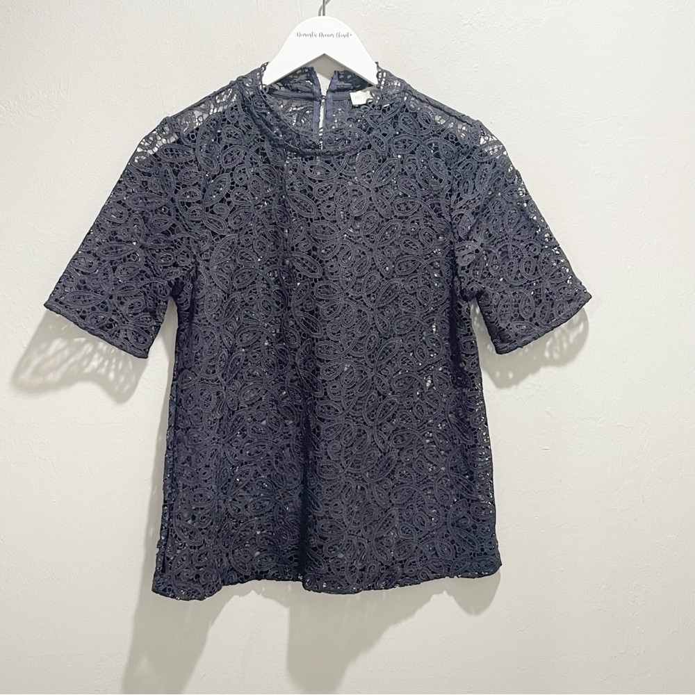 ANN TAYLOR LOFT Women’s Charcoal Peekaboo Lace Short Sleeve Top Unlined Sz PS